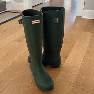 Hunter Women's Green Rain Boots